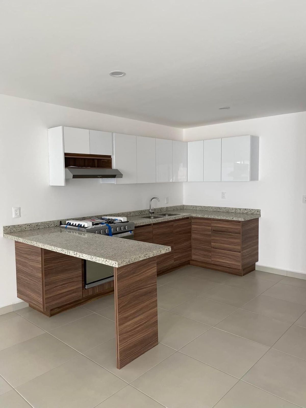 CASA EN VENTA EN LOMALTA TRES MARIAS, MORELIA