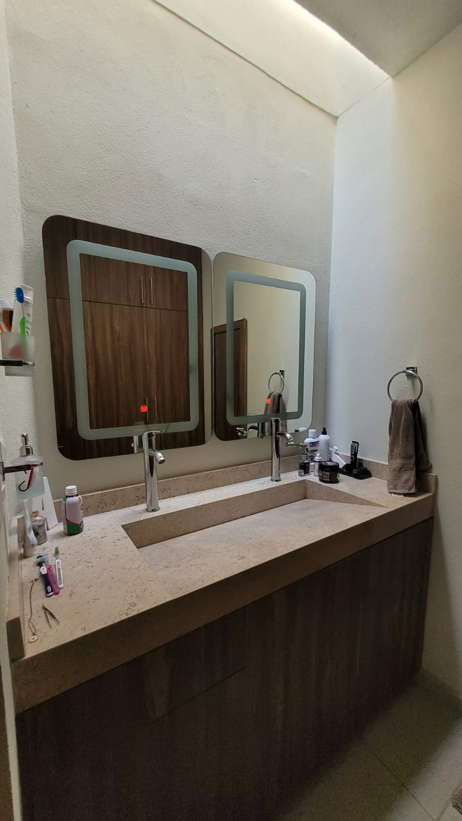 CASA EN VENTA EN BOSQUES TRES MARIAS, MORELIA