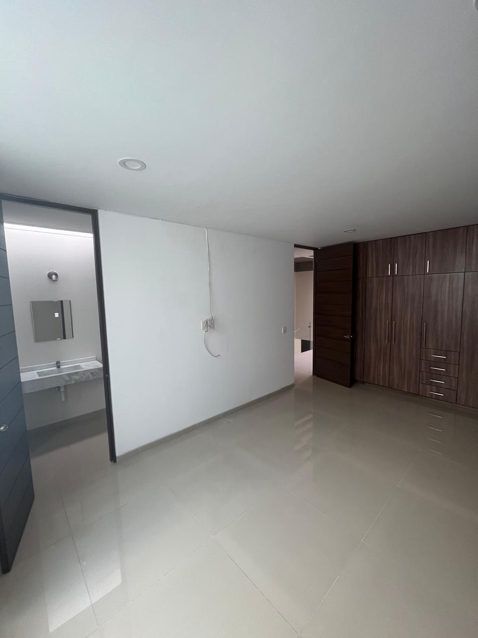 CASA EN VENTA EN FRACC. BRITANIA, MORELIA