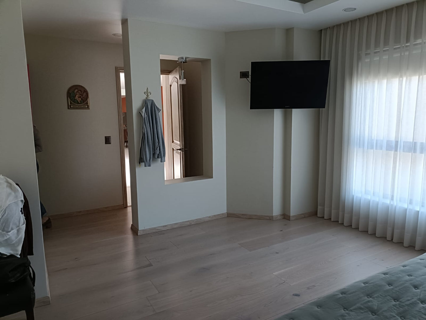 CASA RESIDENCIAL EN CLUB Y DENTRO DEL CAMPO DE GOLF ALTOZANO, MORELIA