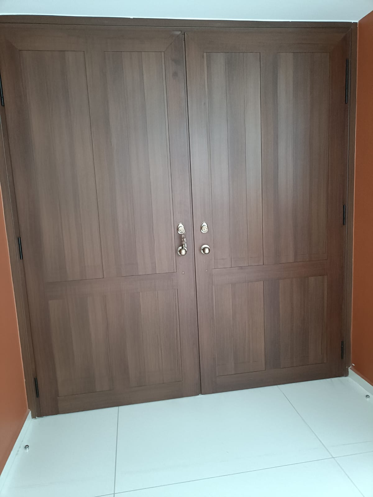 CASA RESIDENCIAL EN CLUB Y DENTRO DEL CAMPO DE GOLF ALTOZANO, MORELIA