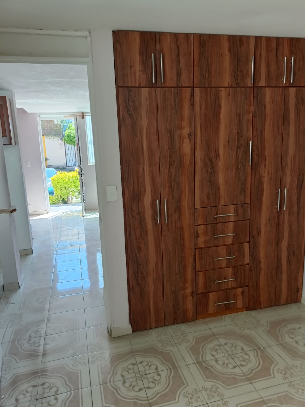 CASA REMODELADA EN VENTA EN ARKO SAN ANTONIO, MORELIA