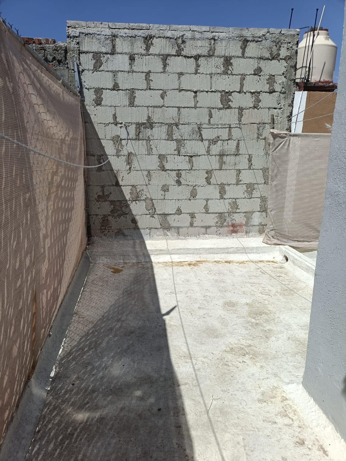 CASA REMODELADA EN VENTA EN ARKO SAN ANTONIO, MORELIA
