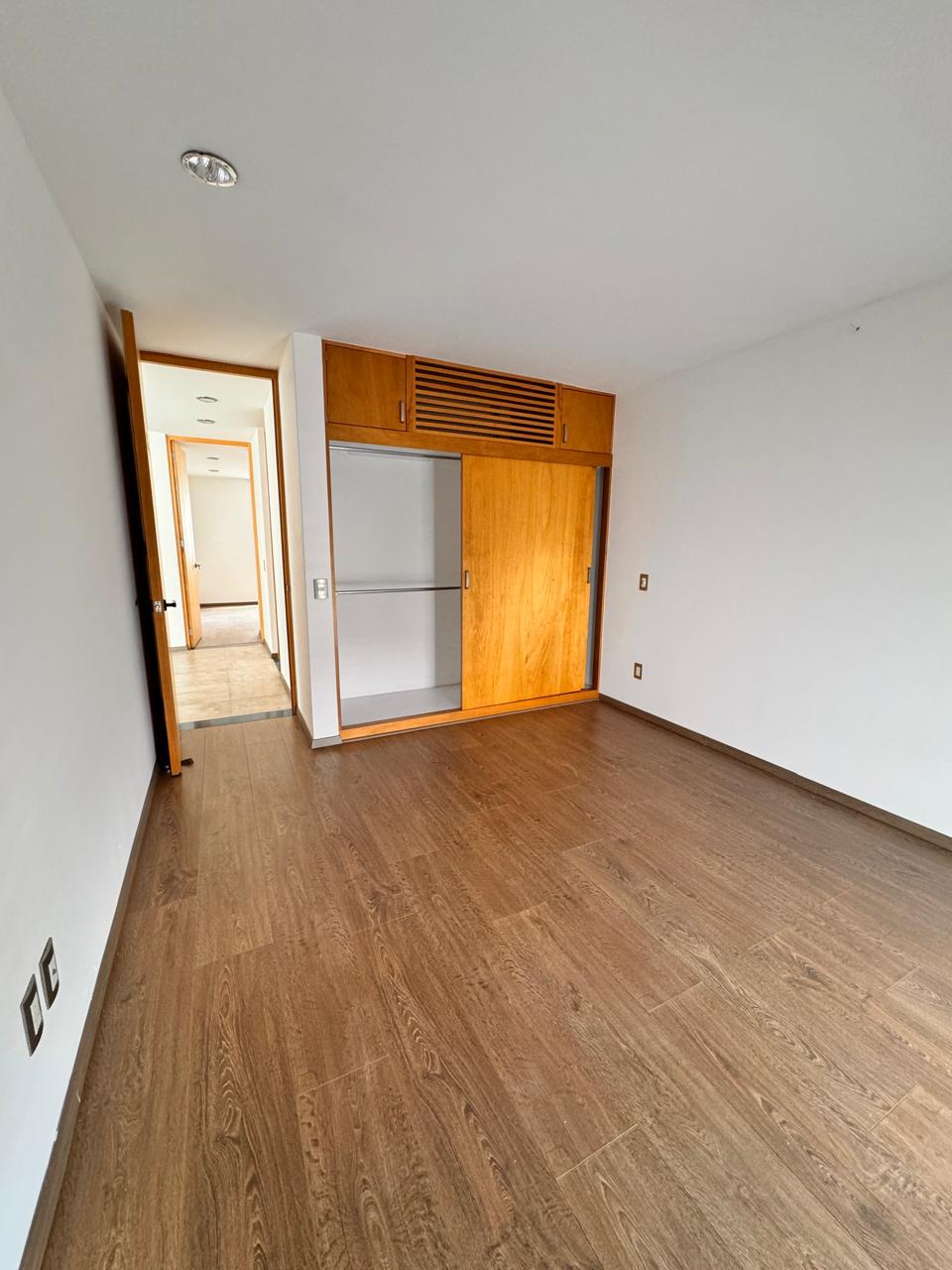 CASA EN VENTA EN PRADOS DEL CAMPESTRE, MORELIA