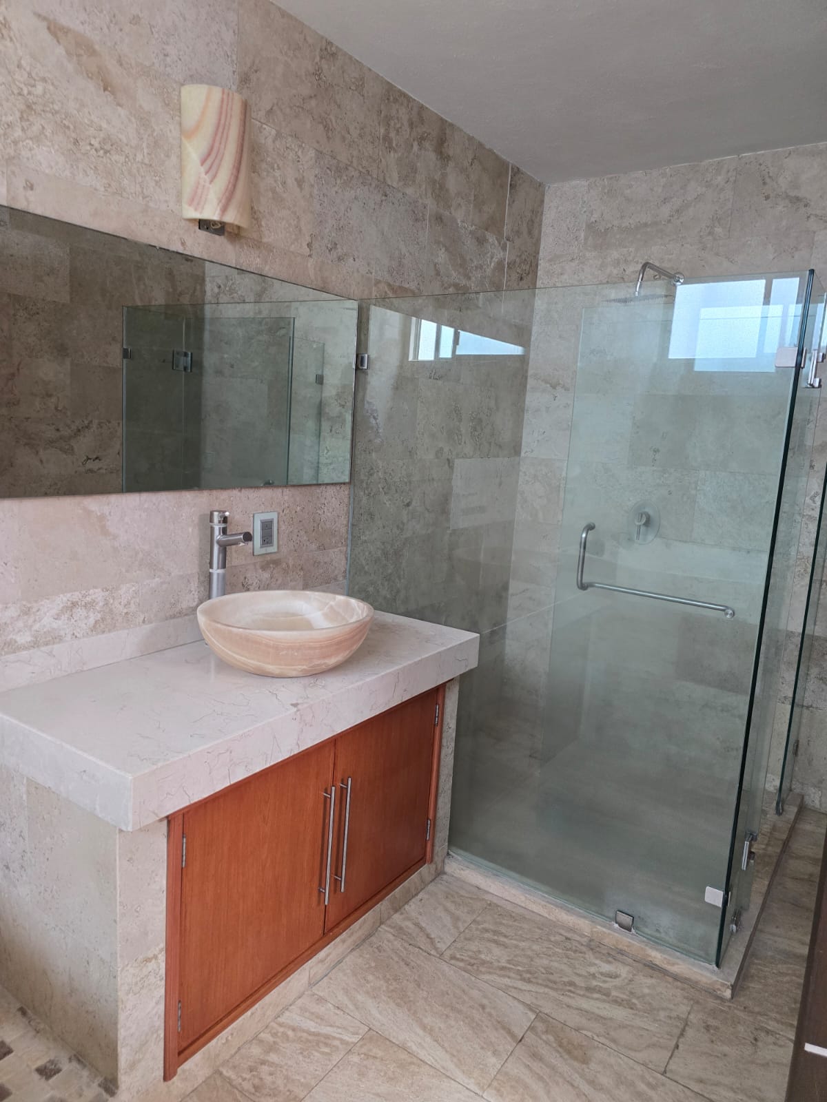 CASA EN VENTA EN PUNTALBA, MORELIA