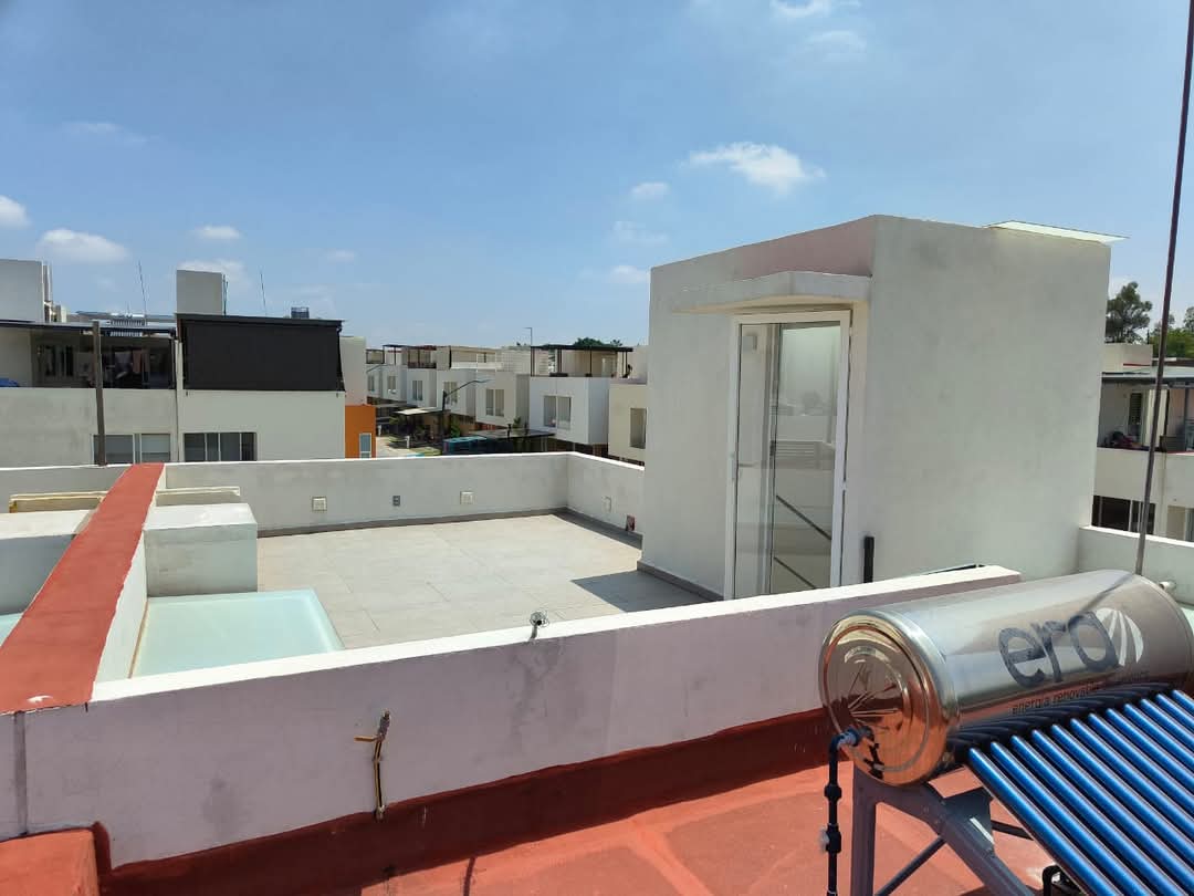 CASA EN VENTA EN FRACC. PASEO DE LA TOSCANA, LA HUERTA, MORELIA
