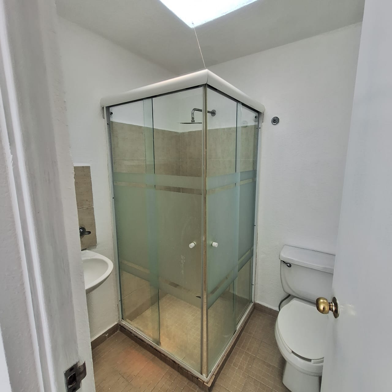 CASA EN VENTA EN MISION DE SAN DIEGO, MORELIA