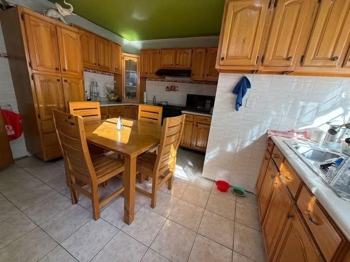 CASA EN VENTA EN CAMELINAS, MORELIA