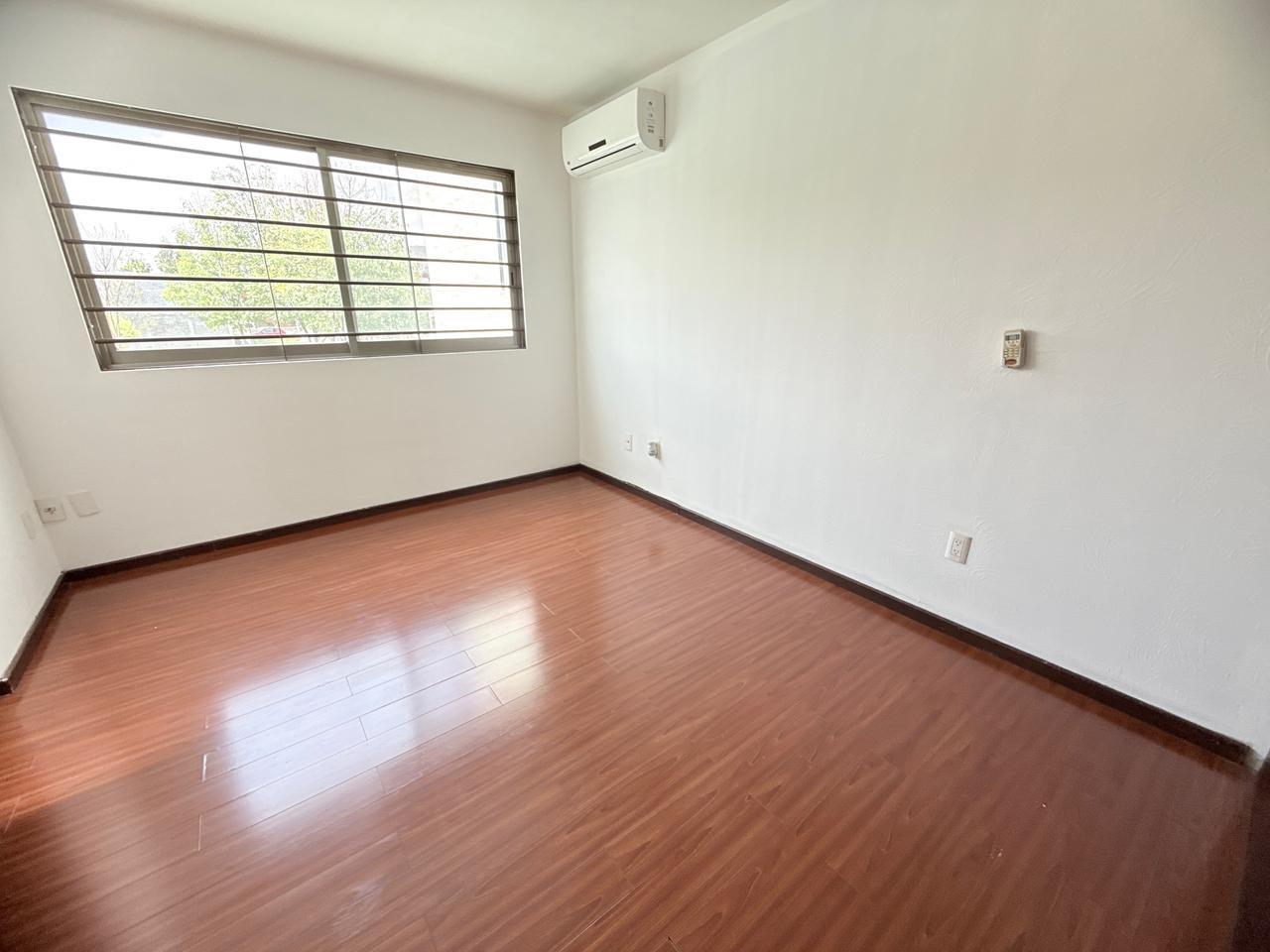 CASA EN VENTA EN FRESNOS TRES MARIAS, MORELIA.