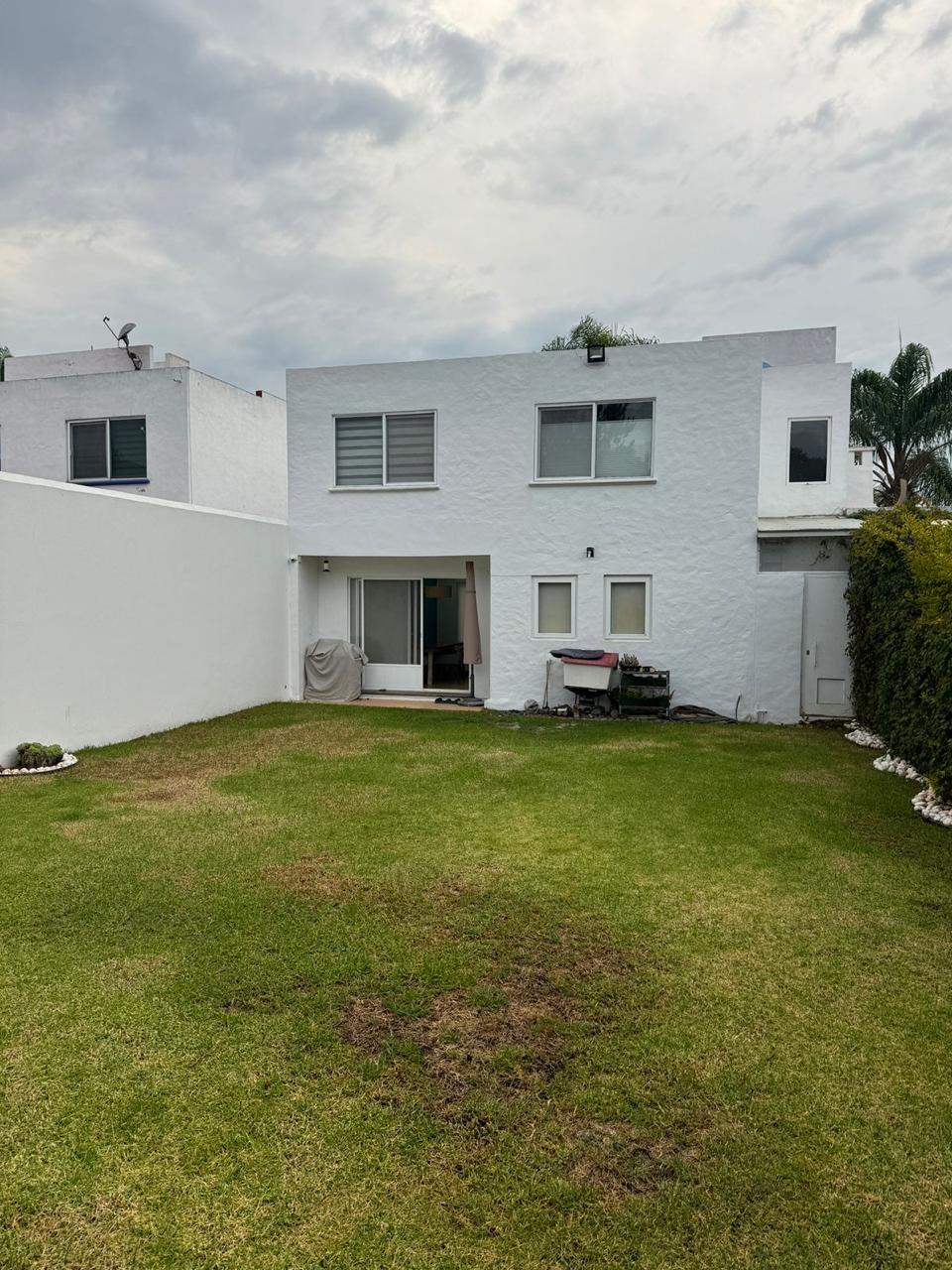 CASA EN VENTA EN BOSQUES TRES MARIAS, MORELIA