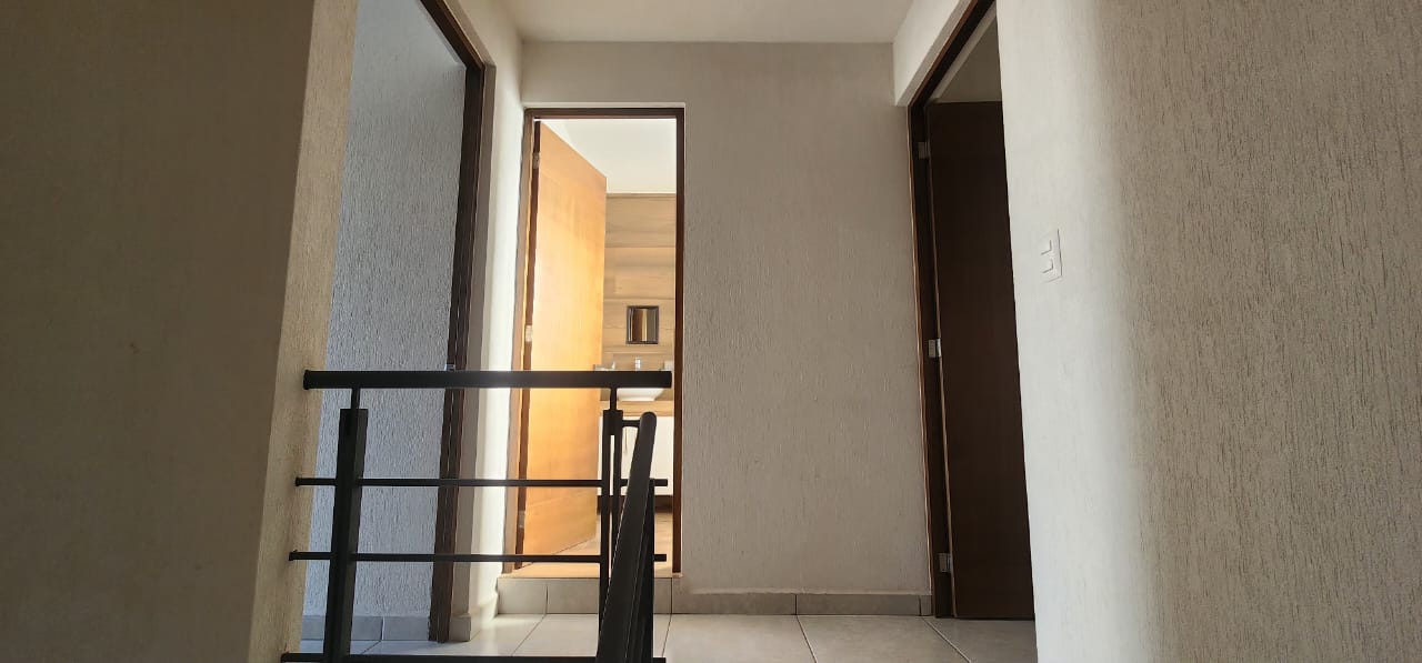 CASA EN RENTA EN QUINTA CANTERA ALTOZANO, MORELIA