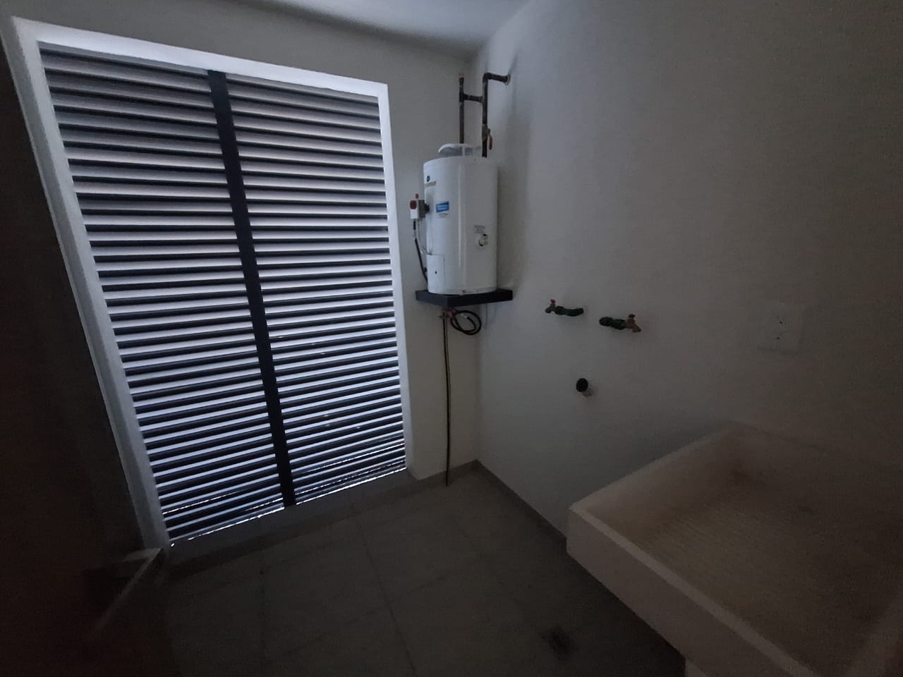 DEPARTAMENTO EN VENTA EN PASEO DEL PARQUE TRES MARIAS, MORELIA