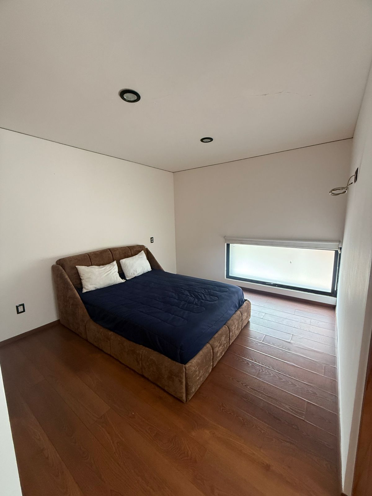 CASA AMUEBLADA EN RENTA EN PUERTA TRES MARIAS SUR, MORELIA