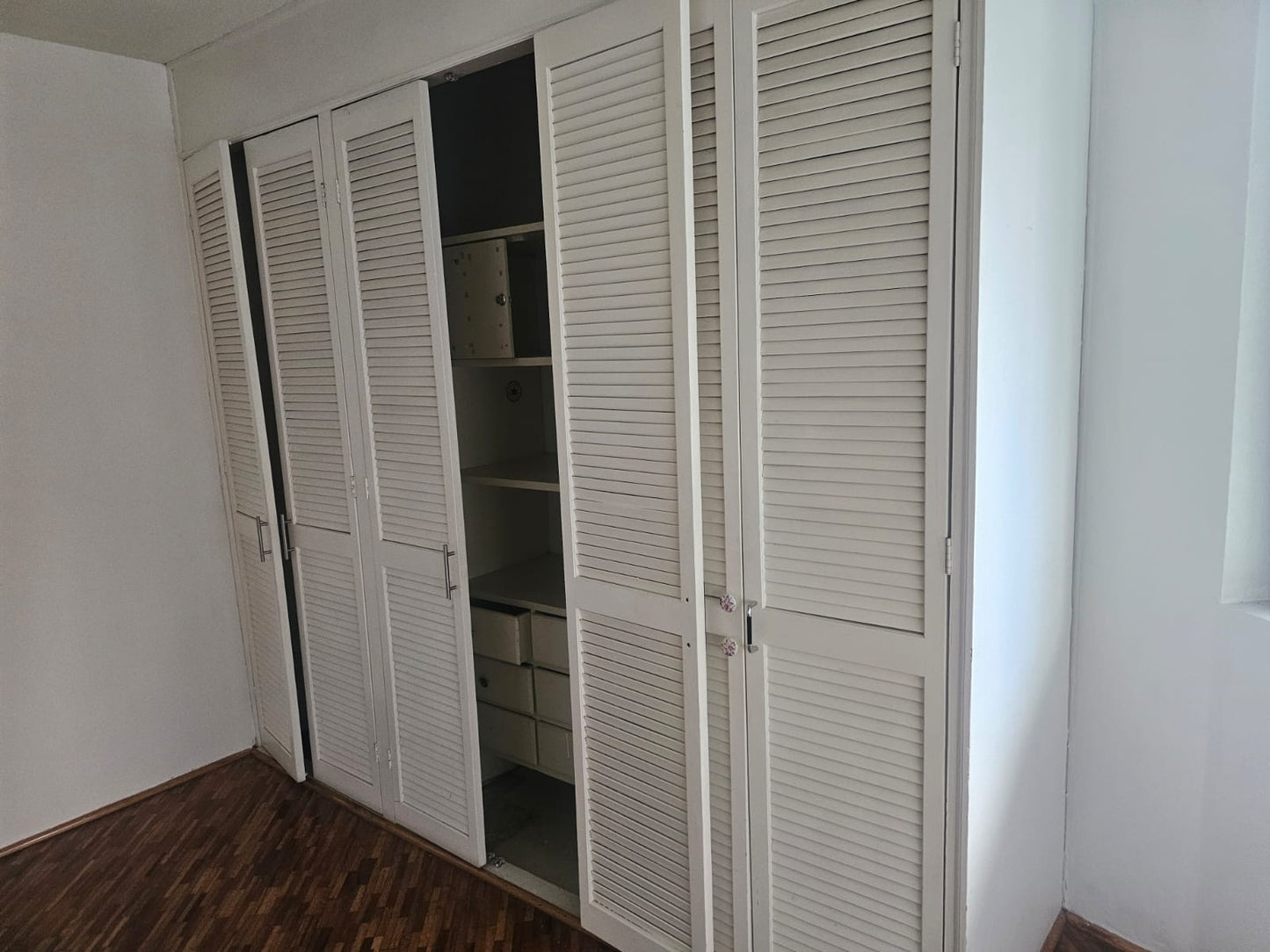 CASA EN VENTA EN BOSQUE CAMELINAS, MORELIA