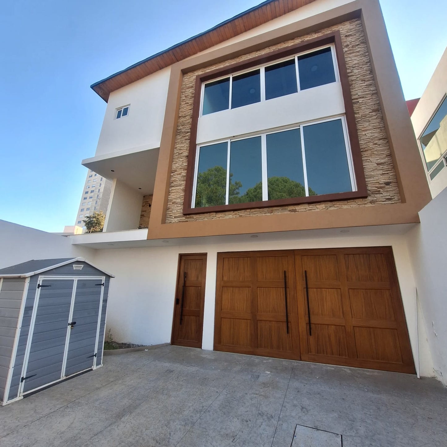 CASA INTELIGENTE EN VENTA EN EL PINAR ALTOZANO, MORELIA