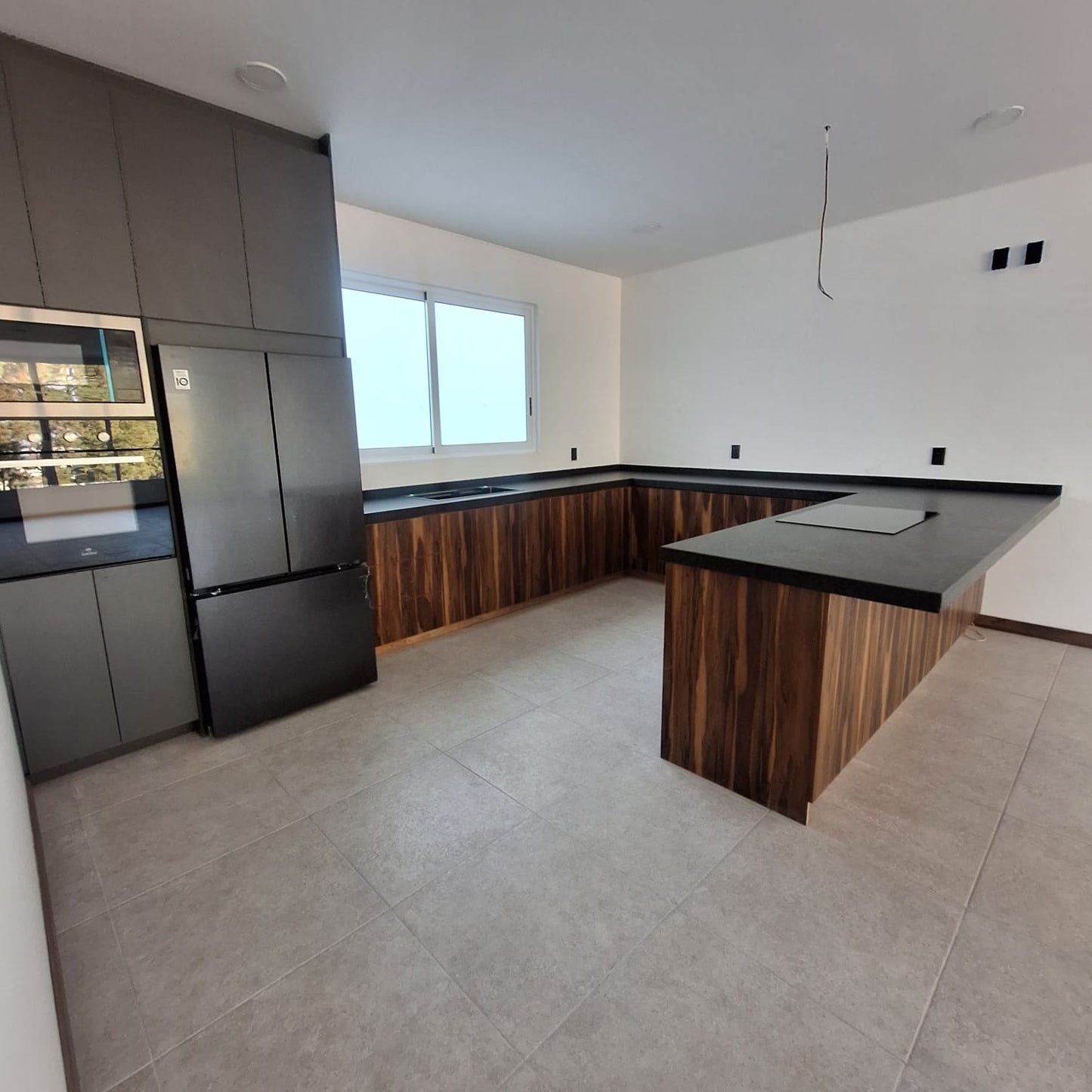 CASA INTELIGENTE EN VENTA EN EL PINAR ALTOZANO, MORELIA