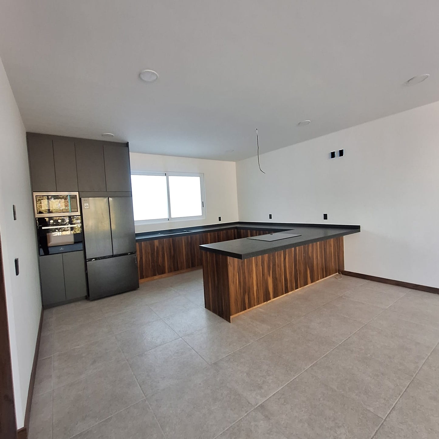 CASA INTELIGENTE EN VENTA EN EL PINAR ALTOZANO, MORELIA