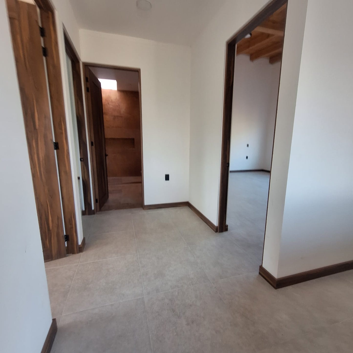 CASA INTELIGENTE EN VENTA EN EL PINAR ALTOZANO, MORELIA