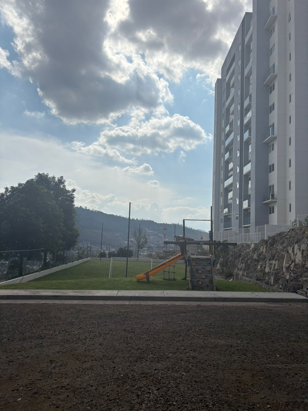 DEPARTAMENTO EN RENTA EN TERRAZAS ZERO TRES MARIAS, MORELIA