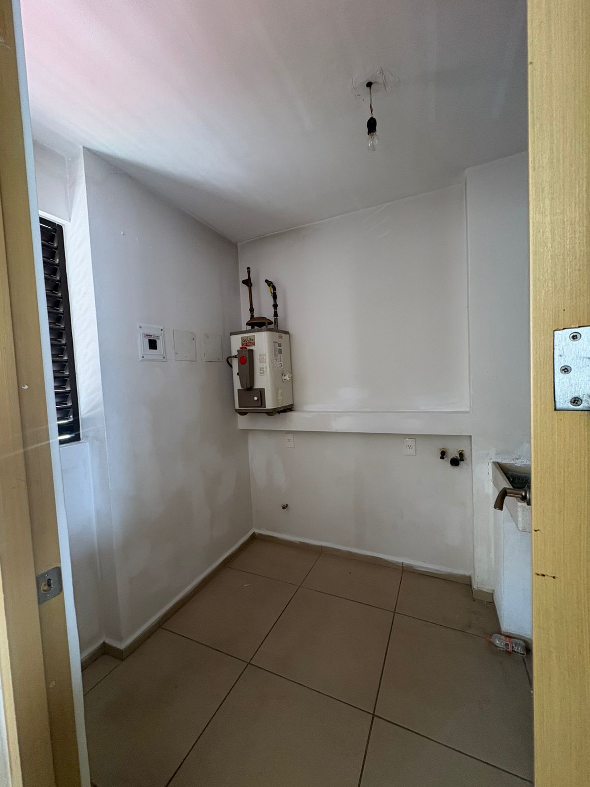 DEPARTAMENTO EN RENTA EN TERRAZAS ZERO TRES MARIAS, MORELIA