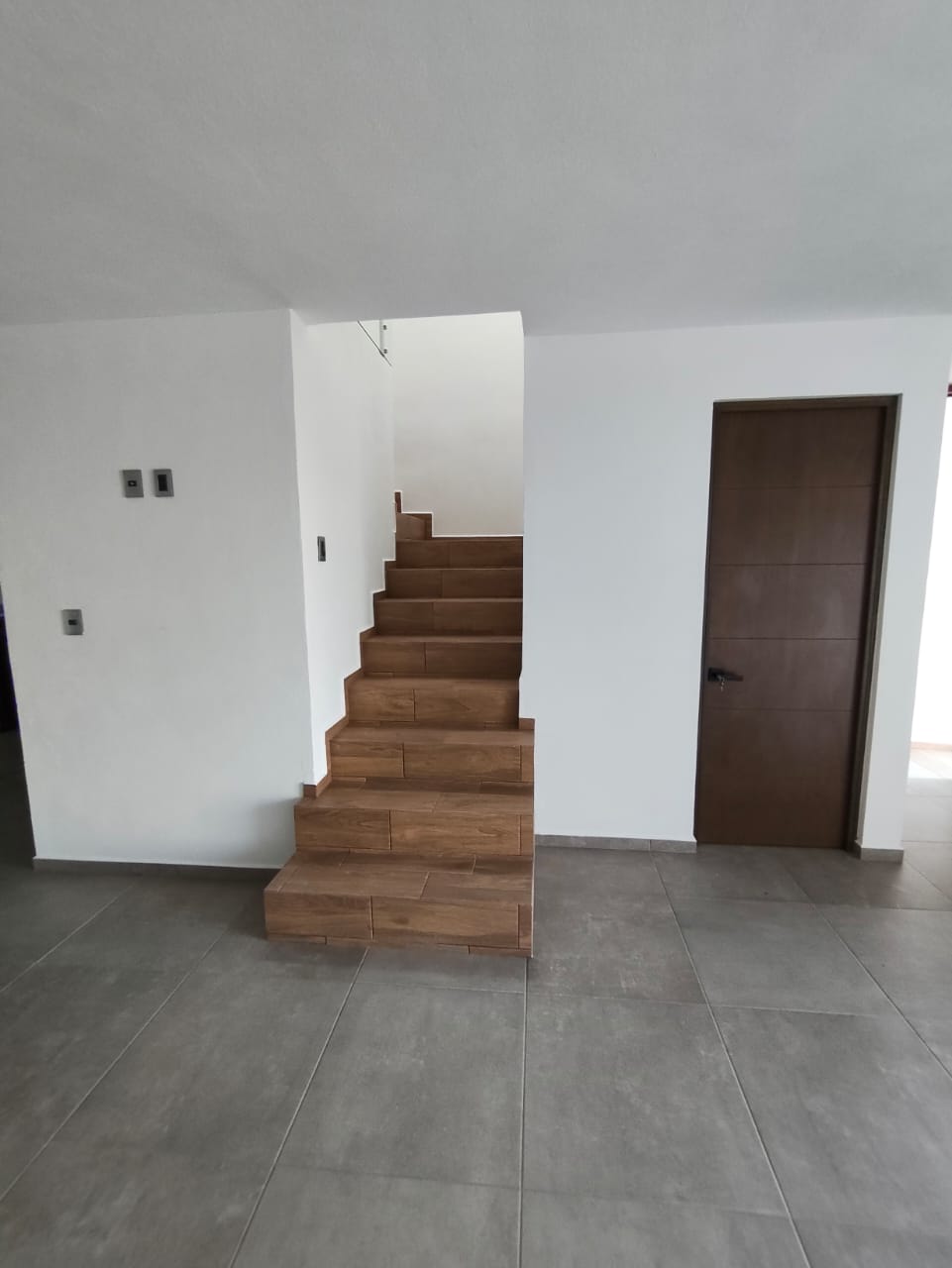 CASA EN VENTA EN CAÑADAS DEL BOSQUE TRES MARIAS, MORELIA