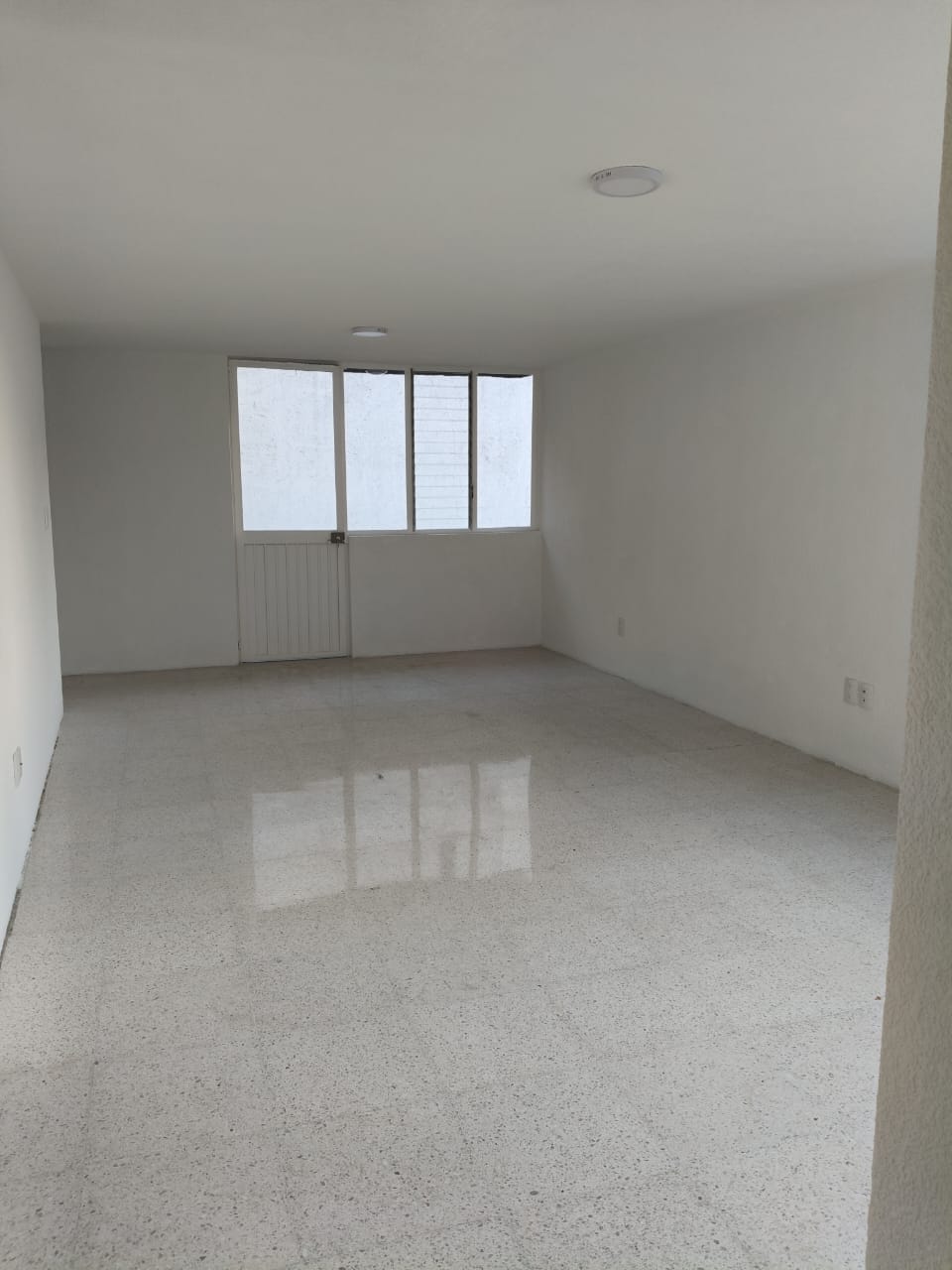 DEPARTAMENTO EN VENTA EN CAMELINAS, MORELIA