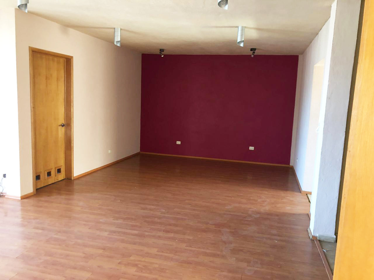 CASA EN VENTA EN PUERTO DE BUENAVISTA, MORELIA
