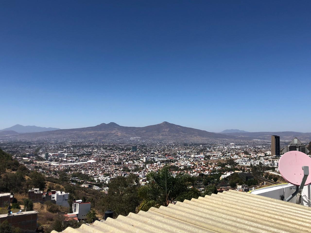 CASA EN VENTA EN PUERTO DE BUENAVISTA, MORELIA