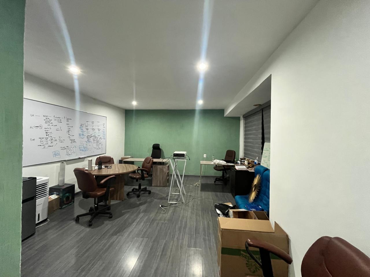 CASA EN VENTA EN CHAPULTEPEC, MORELIA