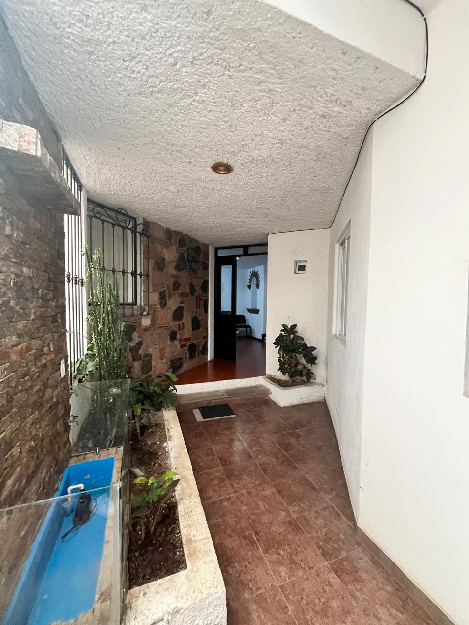 CASA EN VENTA EN CHAPULTEPEC, MORELIA
