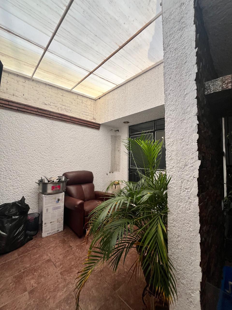 CASA EN VENTA EN CHAPULTEPEC, MORELIA