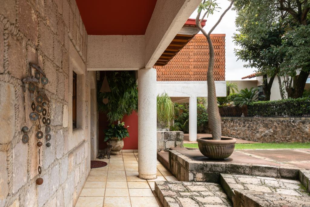 CASA RESIDENCIAL EN VENTA EN FRACCIONAMIENTO EN SANTA MARIA DE GUIDO, MORELIA