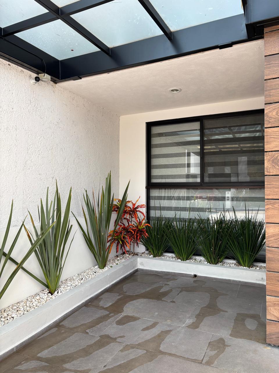 CASA EN VENTA/RENTA PASEO DEL PARQUE TRES MARIAS, MORELIA