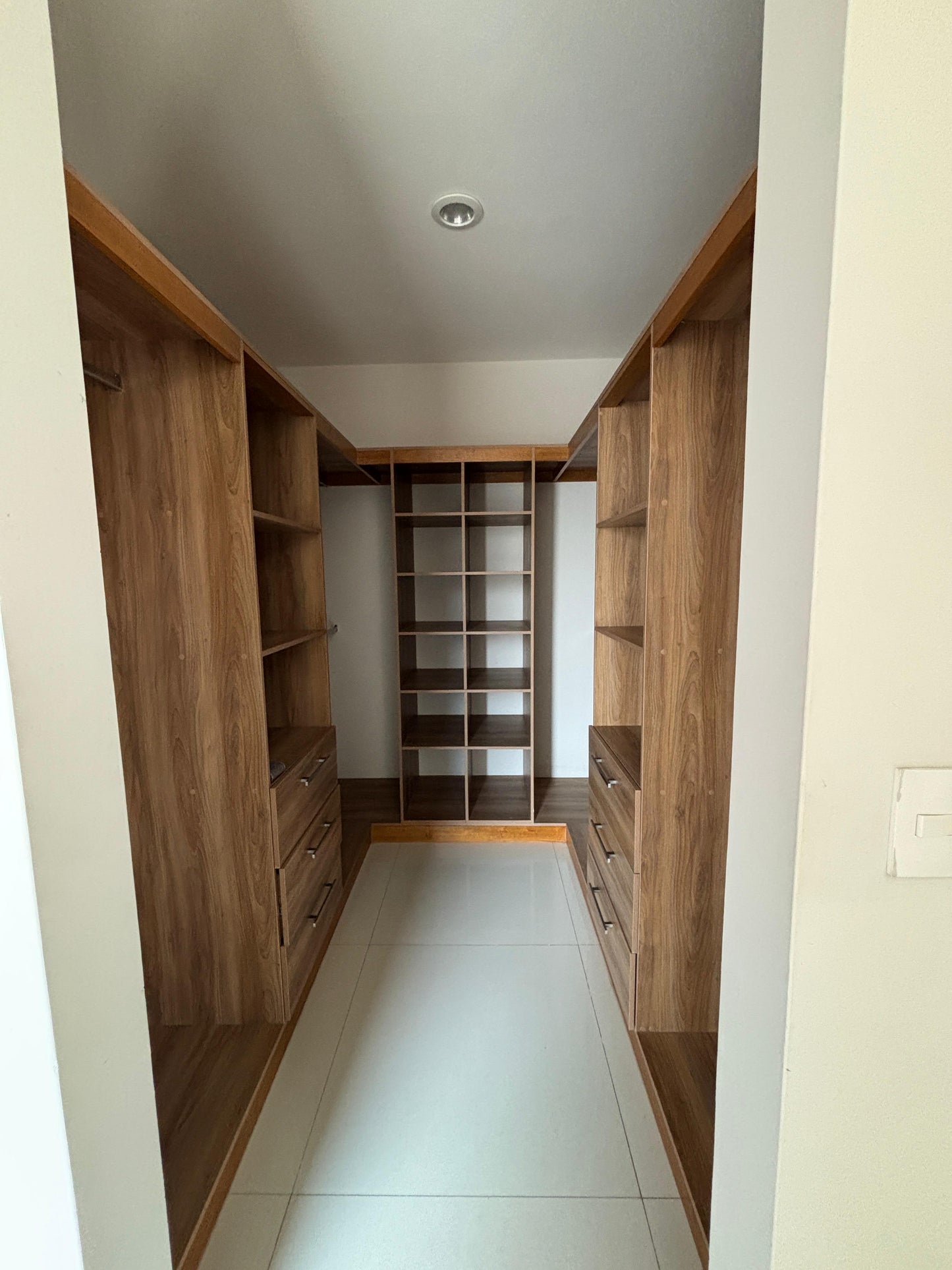 CASA EN VENTA/RENTA PASEO DEL PARQUE TRES MARIAS, MORELIA