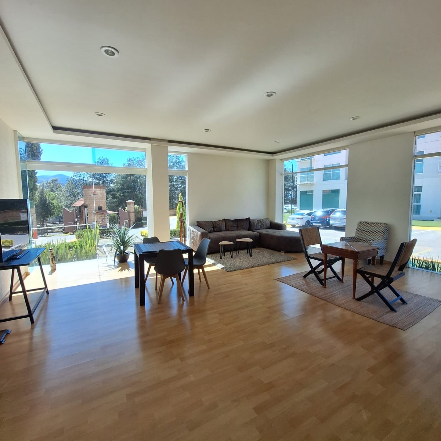 DEPARTAMENTO EN RENTA EN TORRE MONARCA ALTOZANO, MORELIA