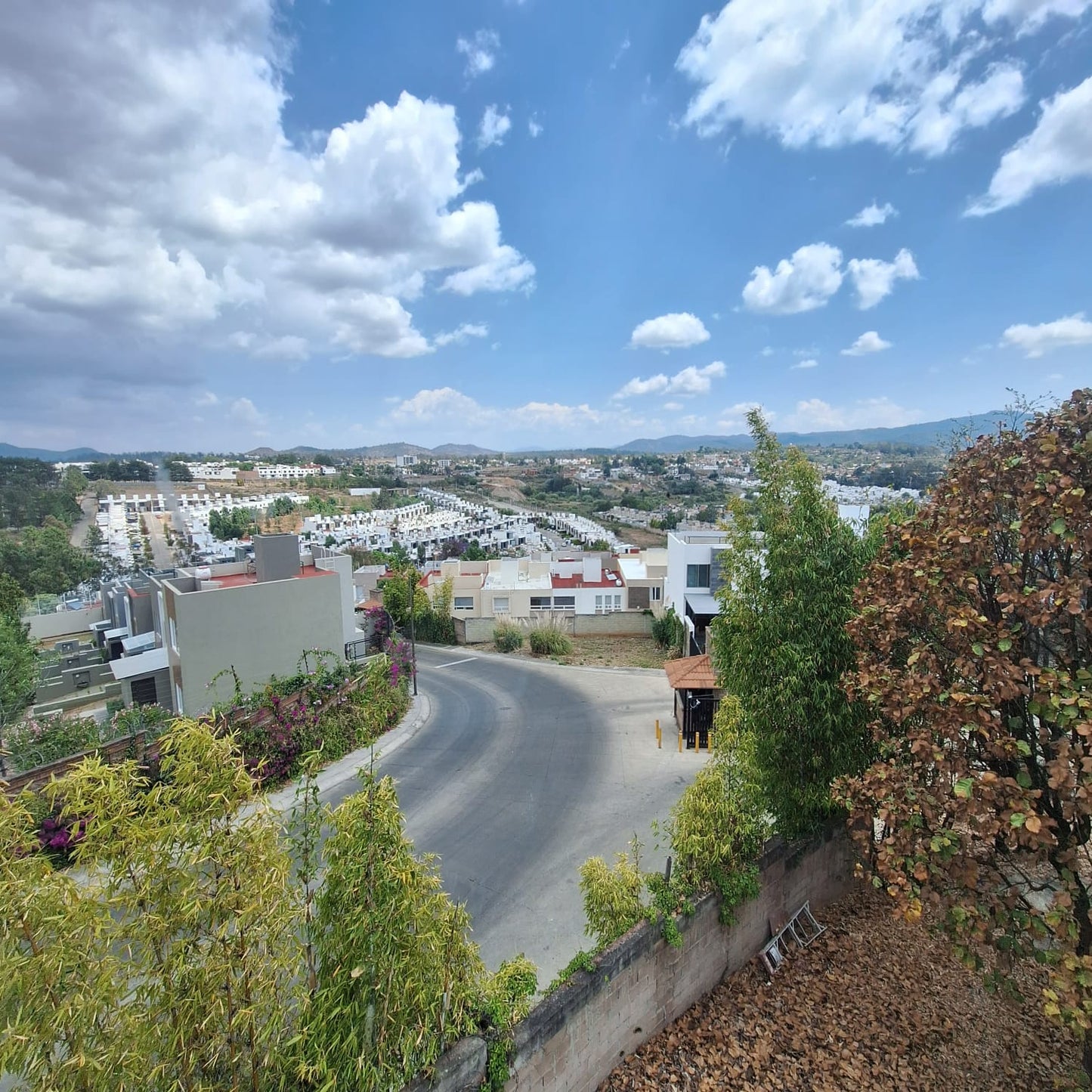 CASA EN VENTA EN PASEO DE LAS AGUILAS ALTOZANO, MORELIA