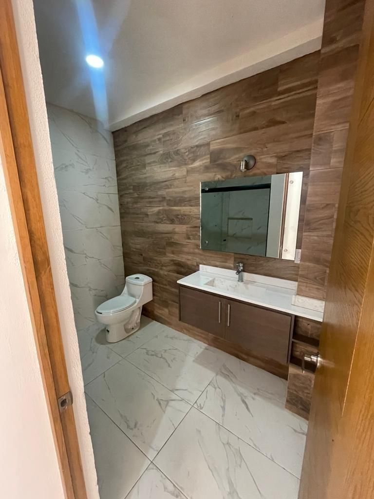 DEPARTAMENTO EN VENTA EN OCOLUSEN, MORELIA