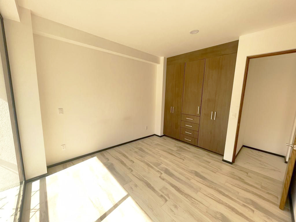 DEPARTAMENTO EN VENTA EN OCOLUSEN, MORELIA
