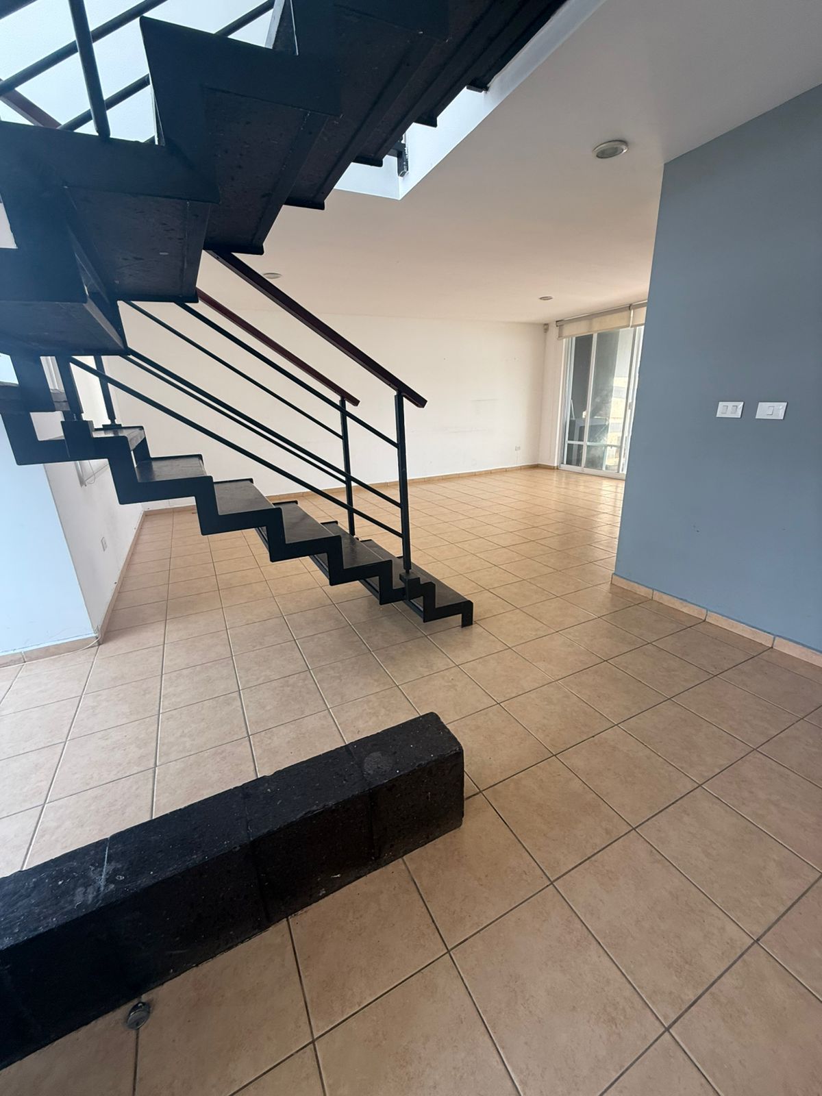 CASA EN RENTA EN ALTOZANO PUNTA UNO, MORELIA