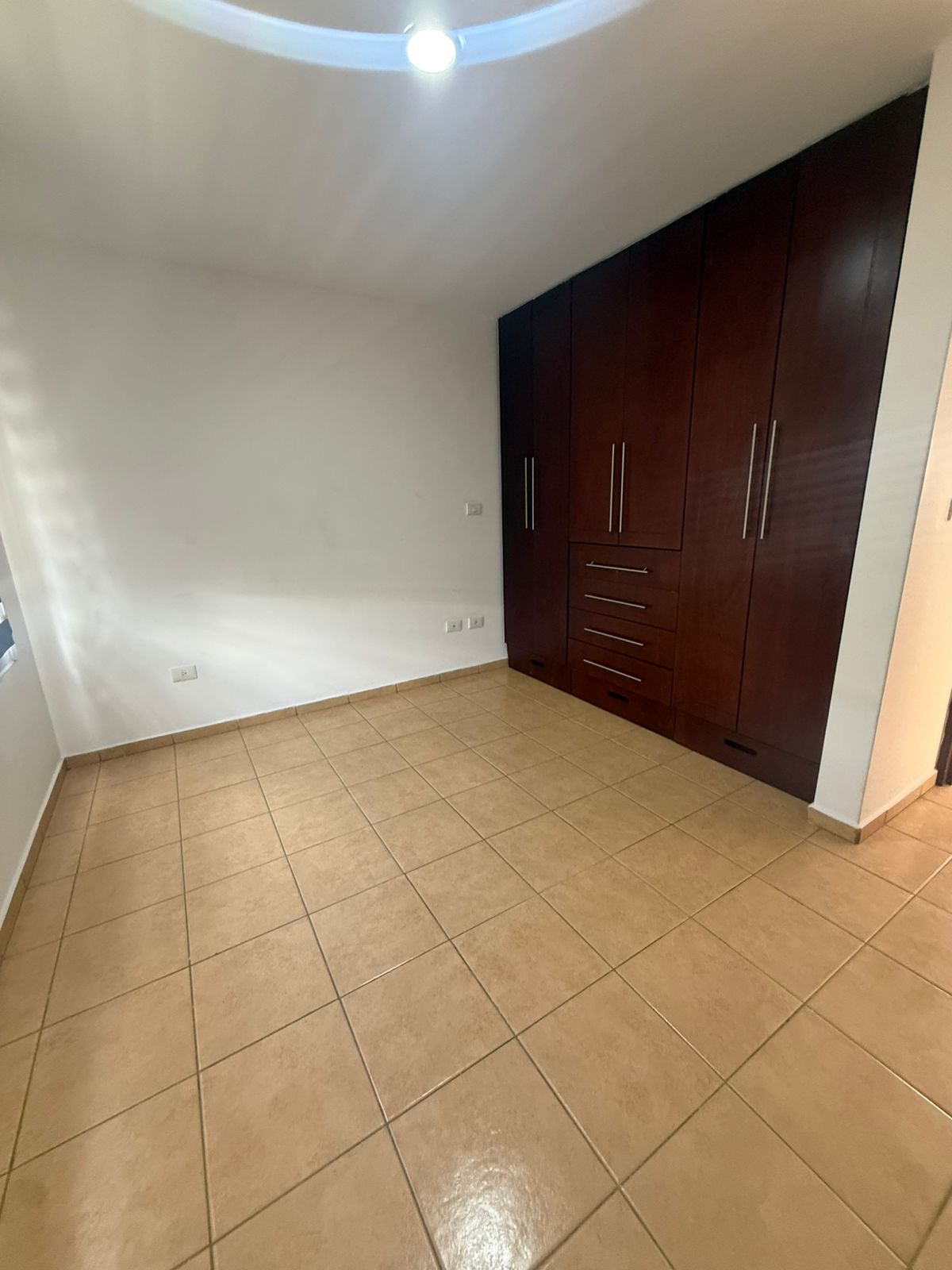 CASA EN RENTA EN ALTOZANO PUNTA UNO, MORELIA