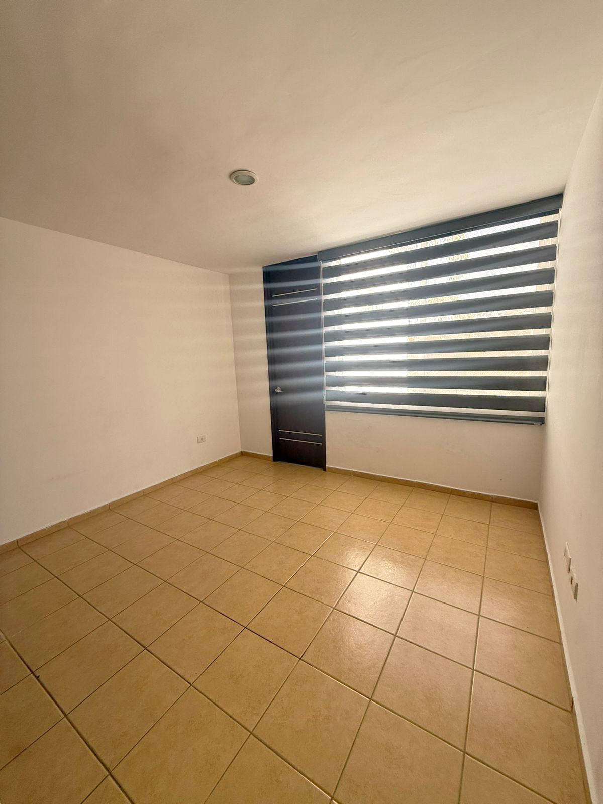 CASA EN RENTA EN ALTOZANO PUNTA UNO, MORELIA
