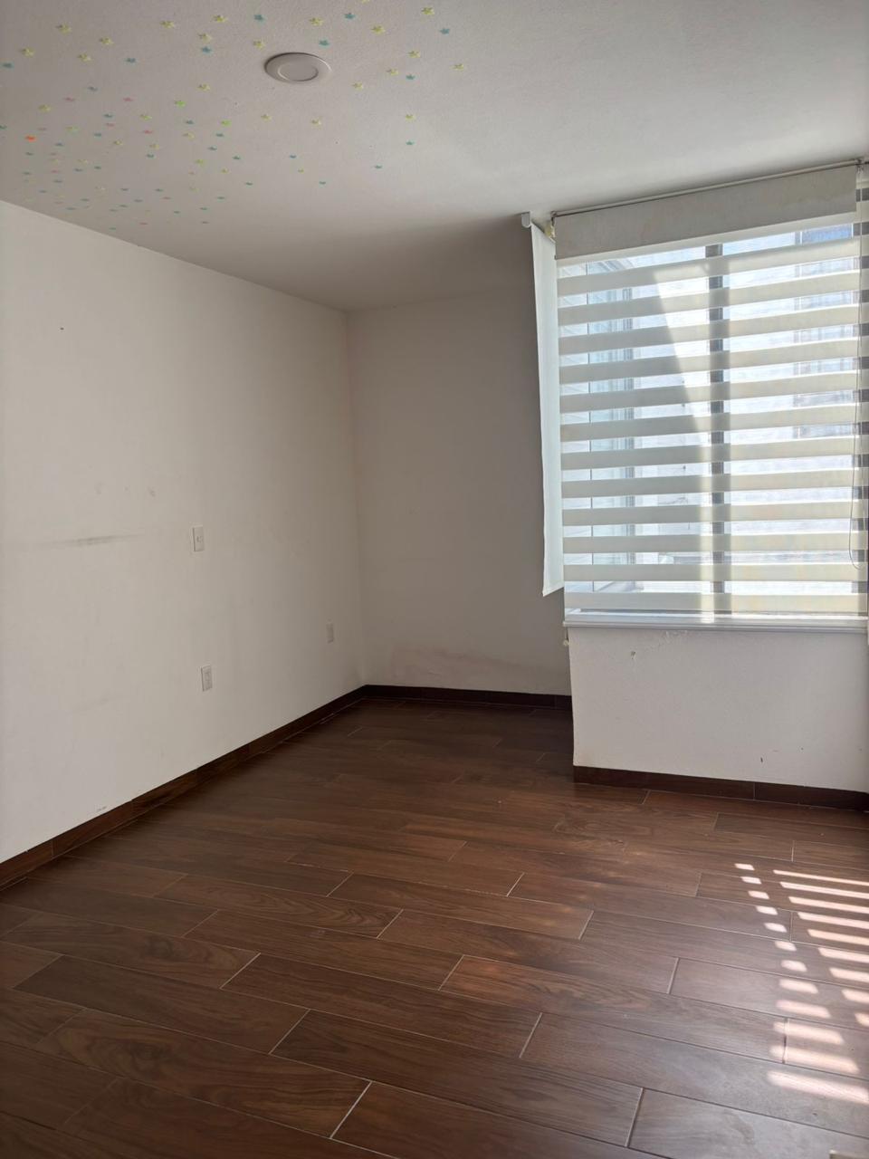 CASA EN VENTA EN PUERTA MADERO, MORELIA