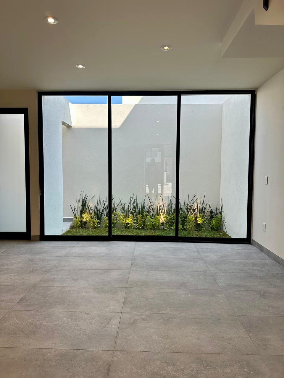 CASA EN VENTA EN PUERTA TRES MARIAS NORTE, MORELIA