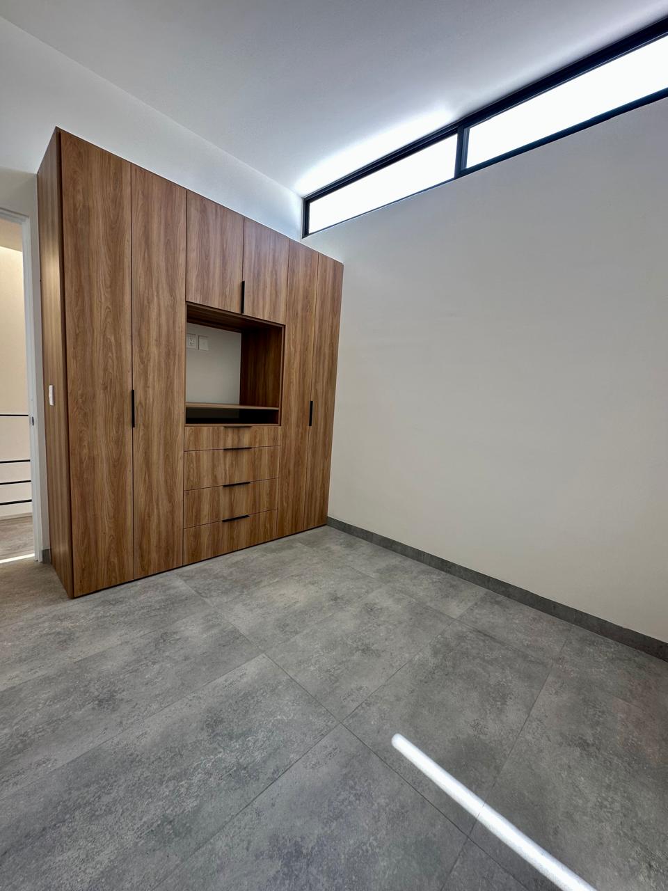 CASA EN VENTA EN PUERTA TRES MARIAS NORTE, MORELIA
