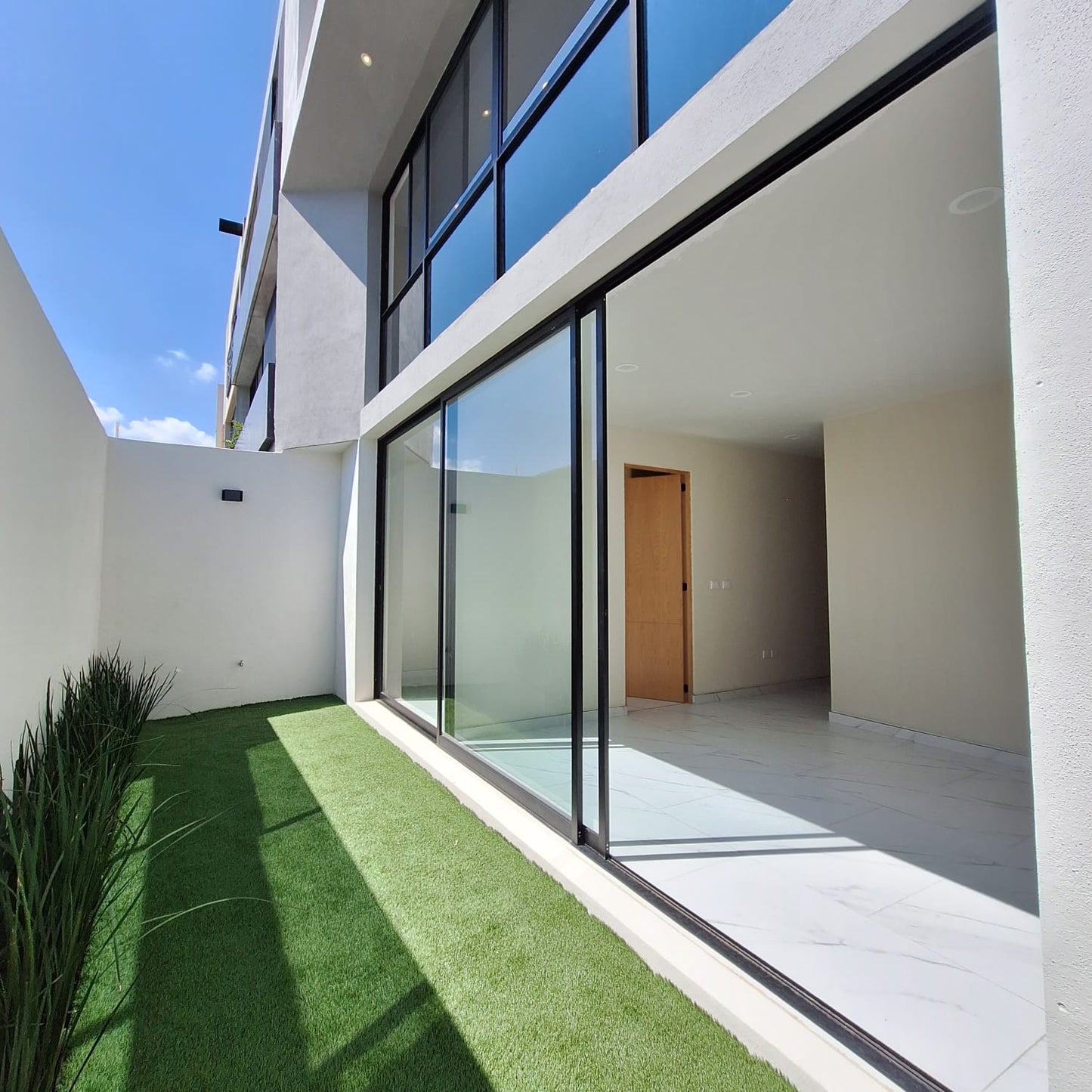 CASA EN VENTA EN RIO ALTOZANO, MORELIA