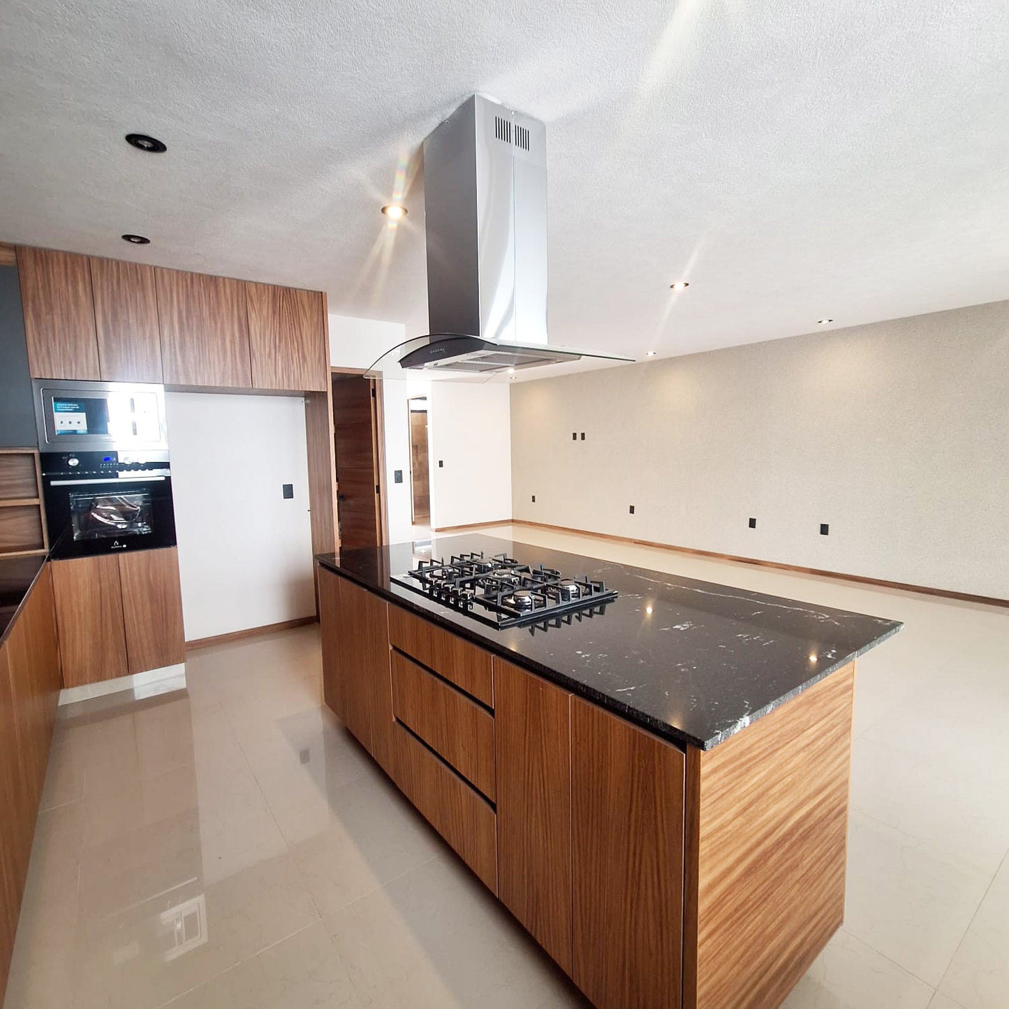 CASA EN VENTA EN FAISANES ALTOZANO, MORELIA