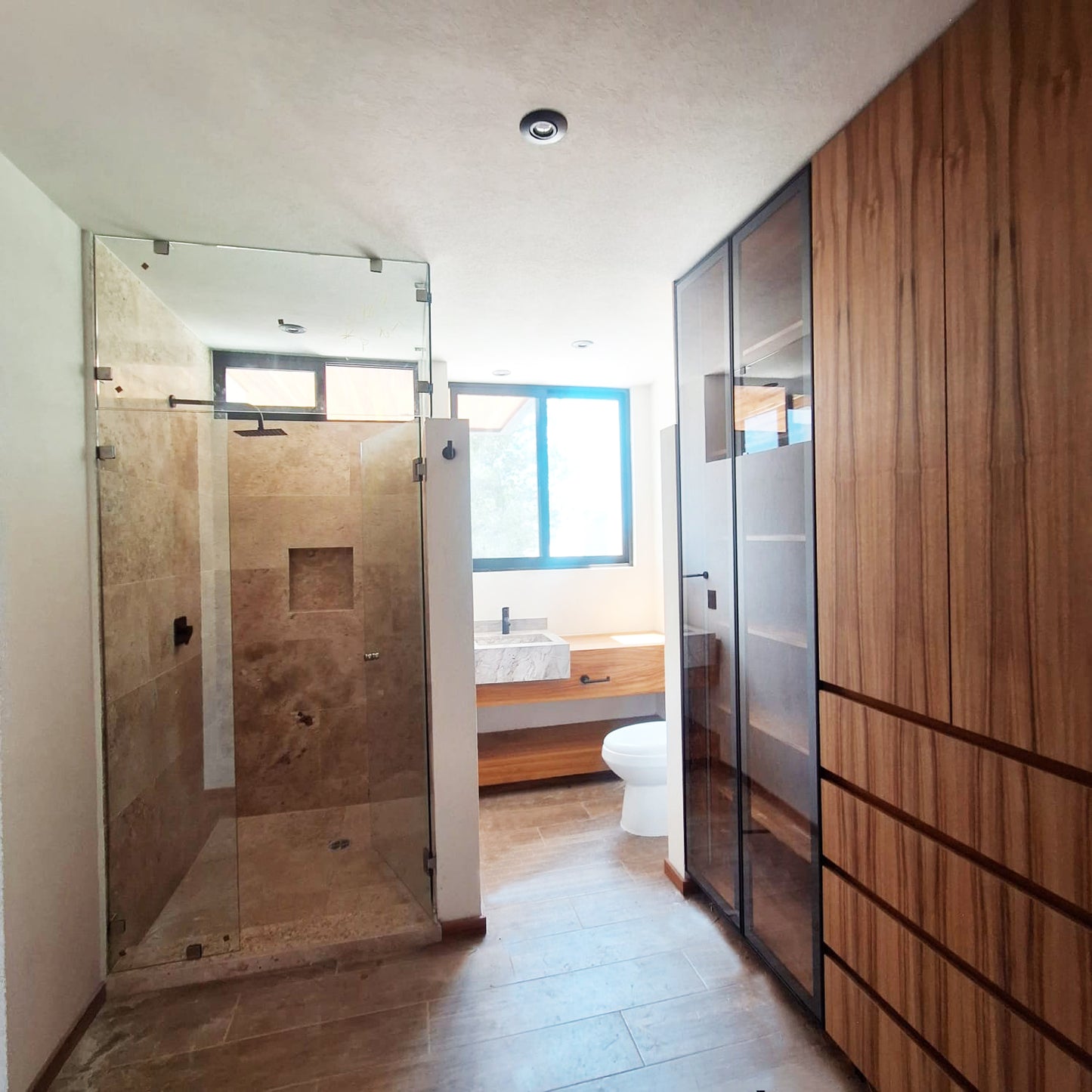 CASA EN VENTA EN RINCON DE LA MONTAÑA, MORELIA