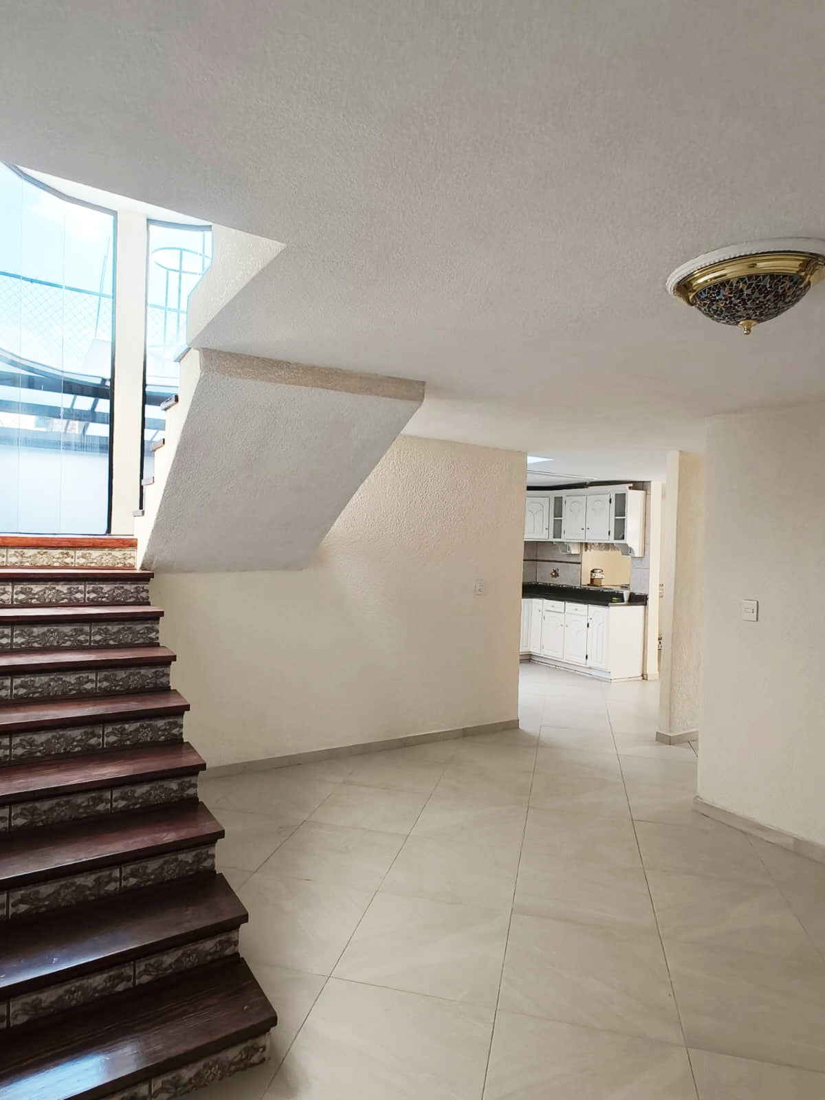 CASA EN VENTA ATRAS DEL COSTCO, MORELIA
