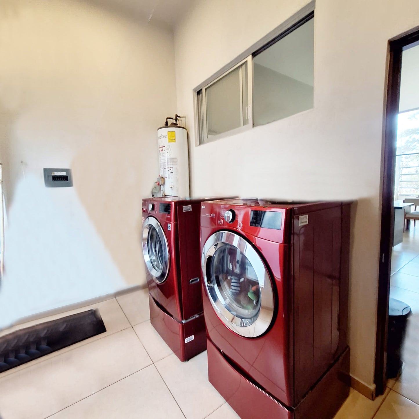 CASA EN VENTA EN ZORROS ALTOZANO, MORELIA