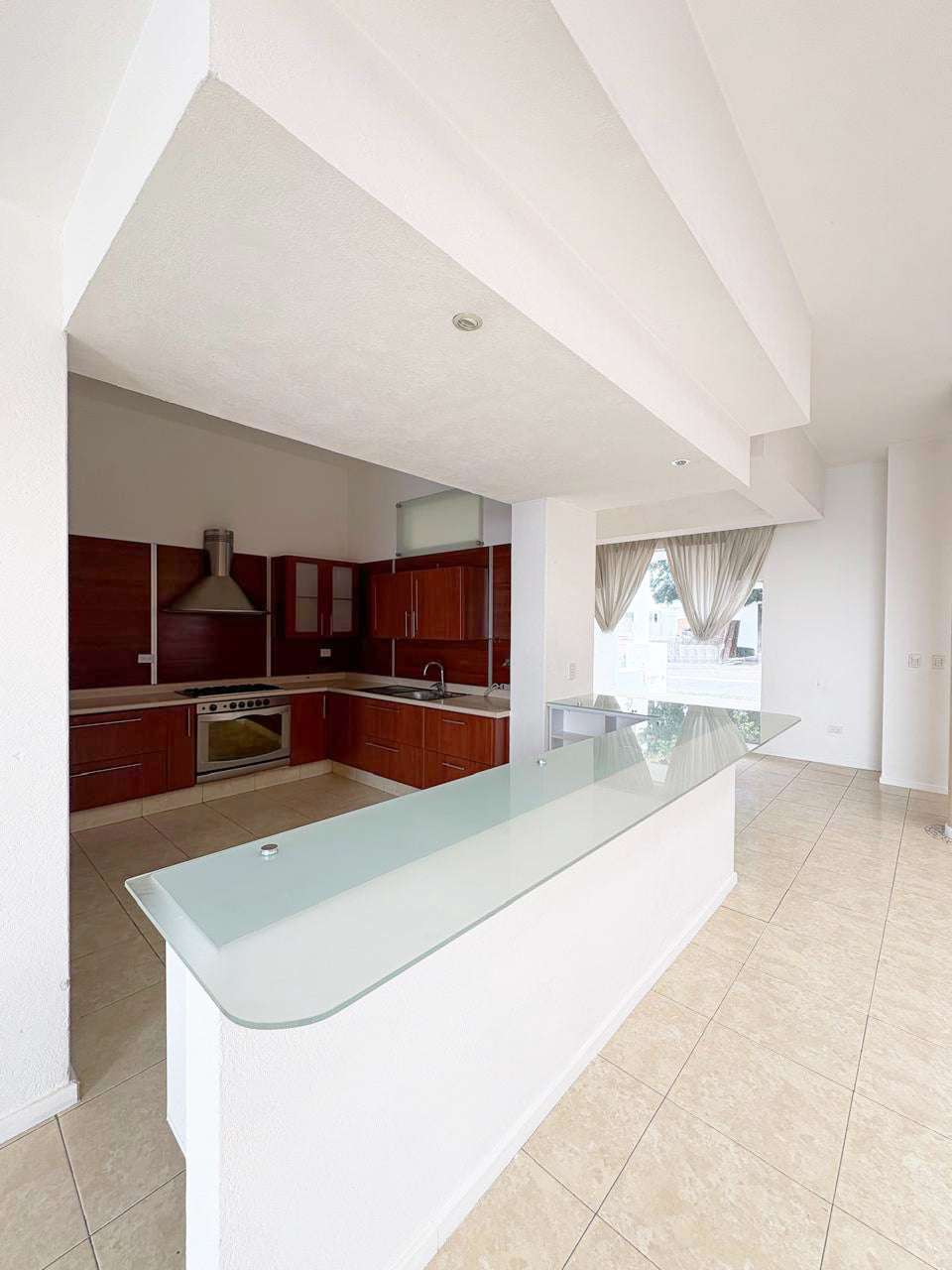 CASA EN RENTA EN ALTOZANO, MORELIA